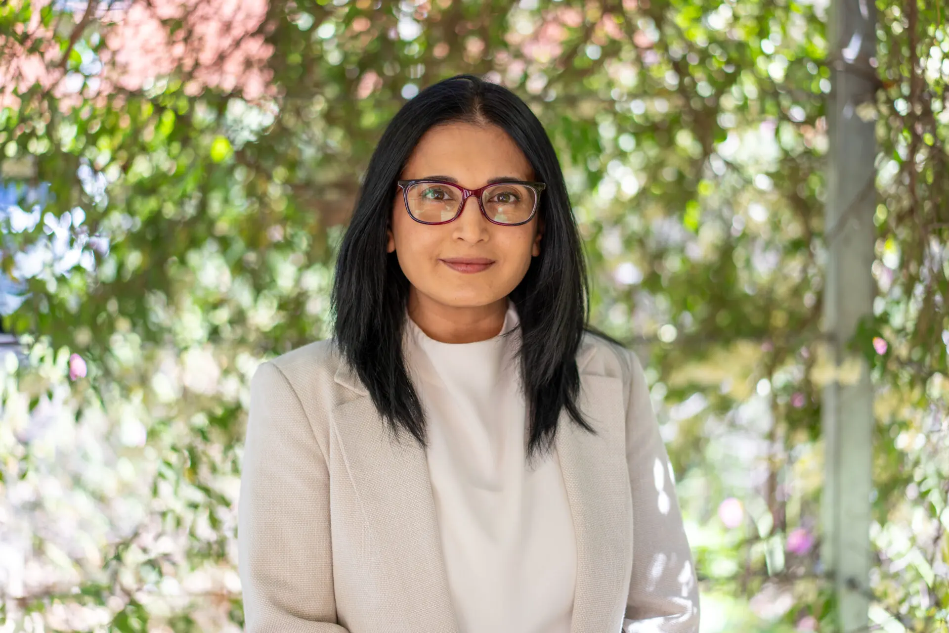 Dr Samira Nazar